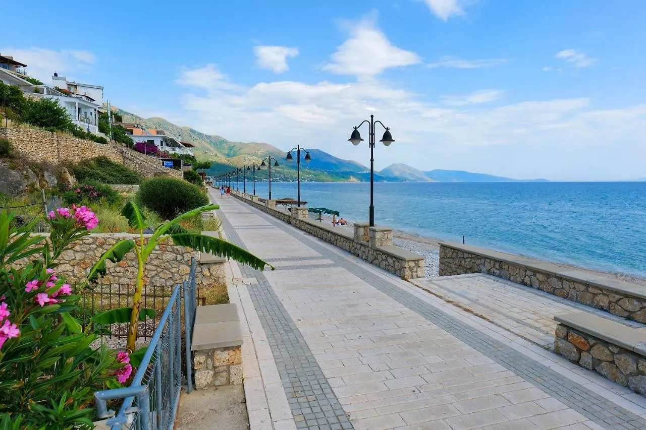 Villa Gjika Qeparo
