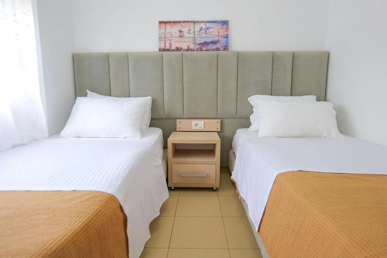 Guest house Villa Gjika Qeparo